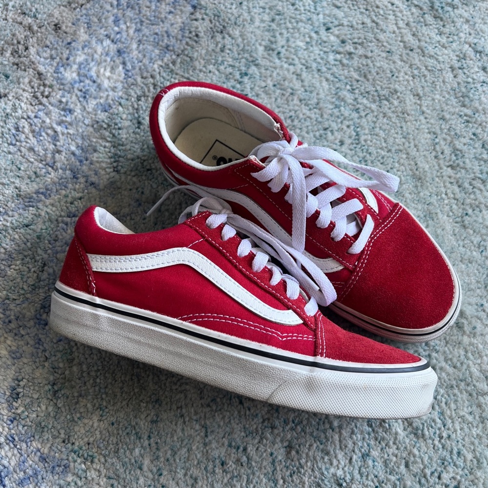 Red Vans Womens 6.5 • Men’s 5